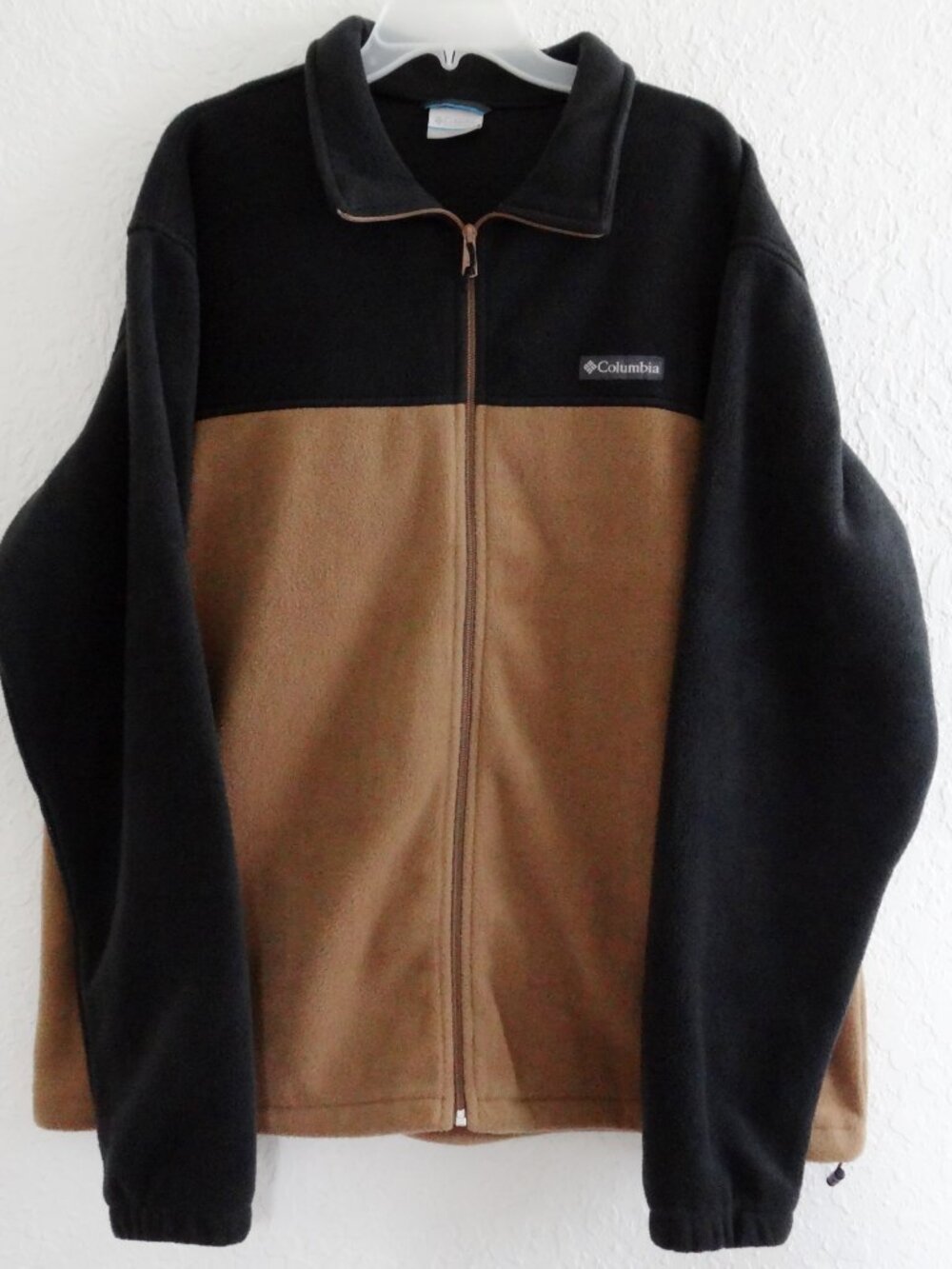 Columbia Men's XXL Two-Tone Full Zip Fleece Jacket Black Tan Outdoor